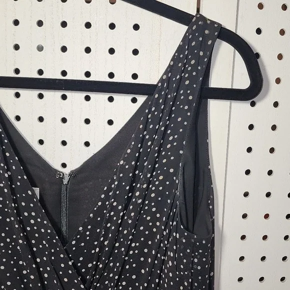 Talbots Pure Silk Size 10 Black w/ Cream Dots Midi Dress Sleeveless Pleated - Picture 5 of 8
